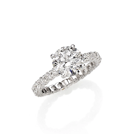 Classics Solitaire ring in White Gold with Diamond