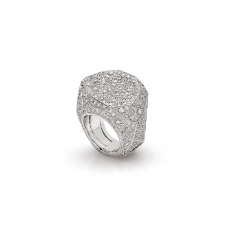 Linea Linea d'ombra in white gold with diamonds pavé