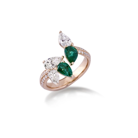 Open Open in rose gold, diamonds and emeralds